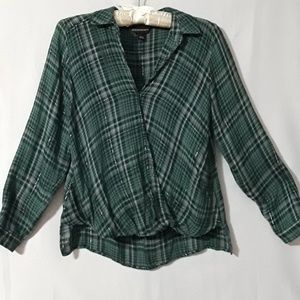 Rock & Republic Flannel Top
